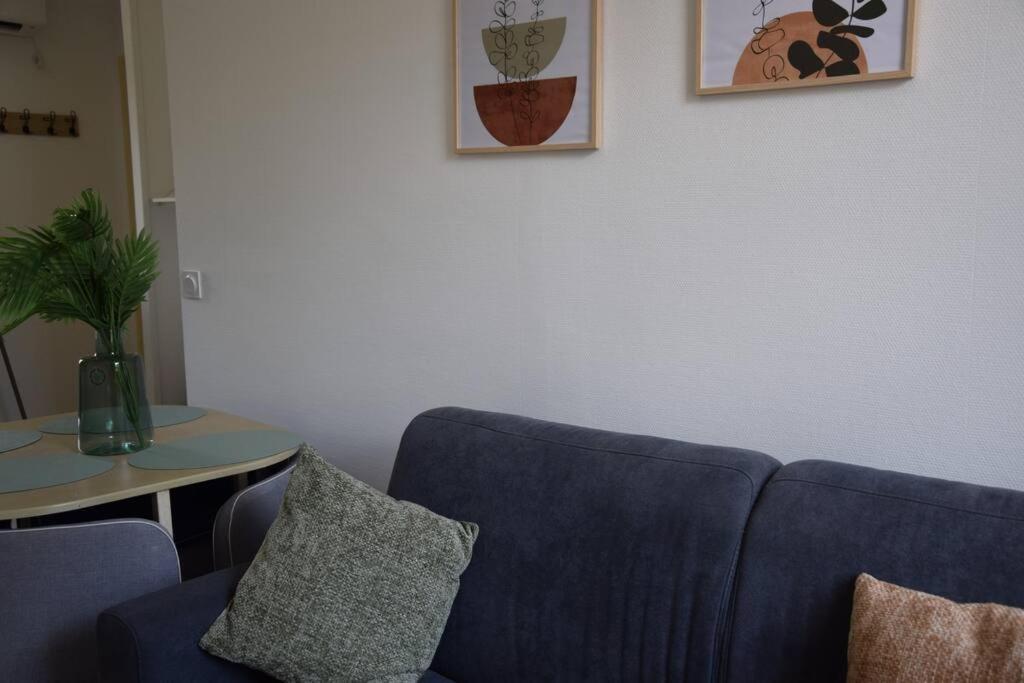 Elegant T2 A Bron, Tramway A 2Min, Box Parking, 4Personnes Apartment Екстериор снимка